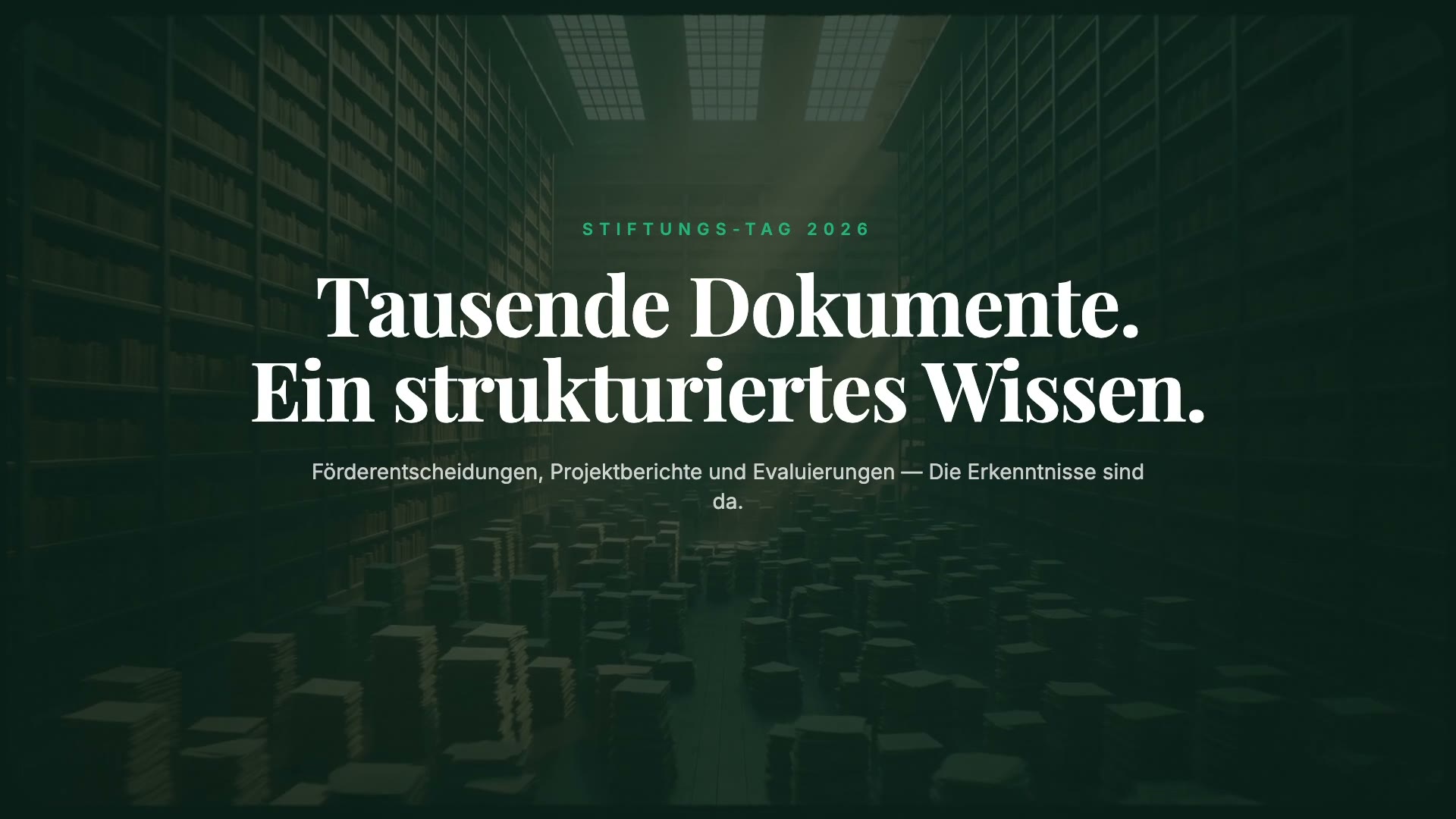 Standbild aus dem Alvar-Knowledge-Video: ein Archivraum voller Dokumente